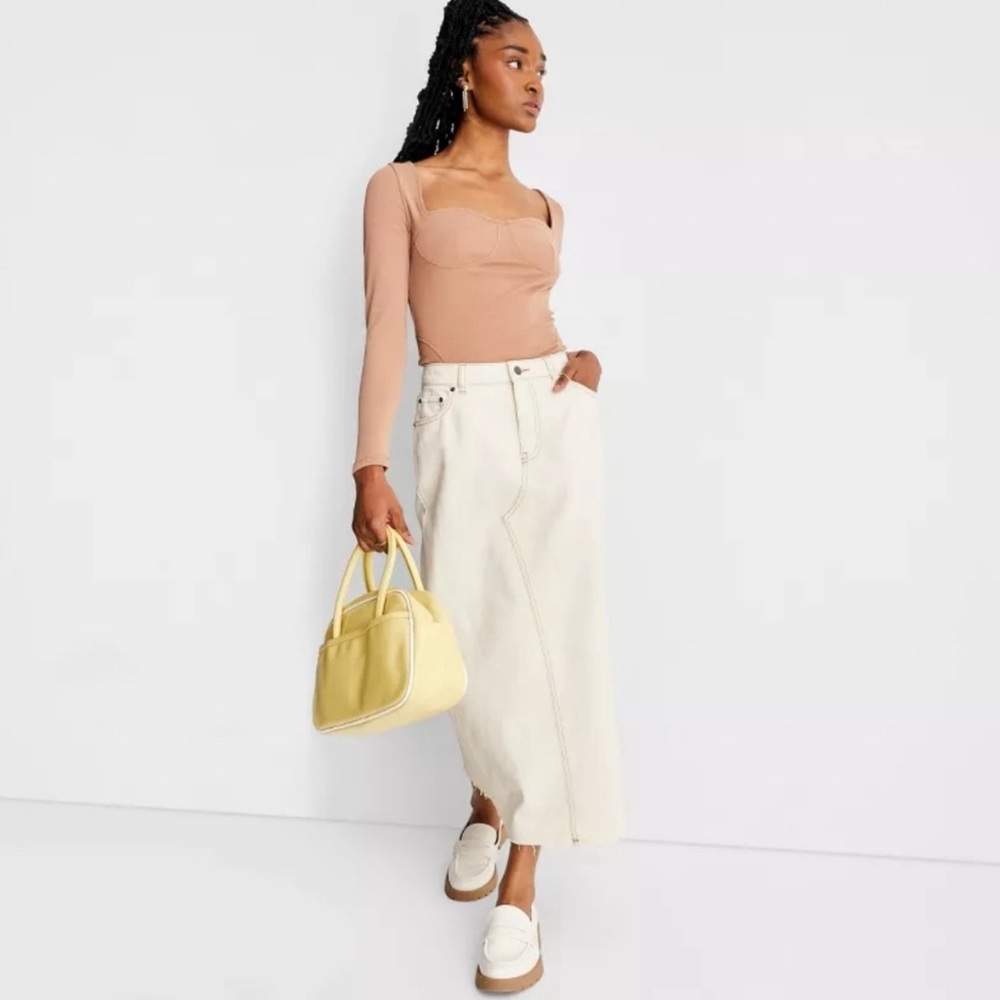 NWOT Ivory Denim Midi Skirt